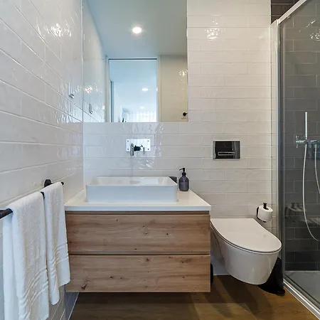 The Tiles Incl Parking By Sweet Aveiro